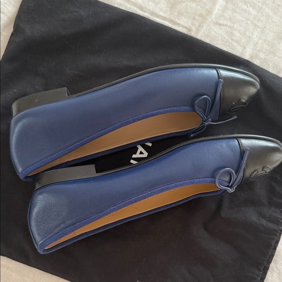 Chanel Lambskin Ballet Flats - Picture 7 of 8